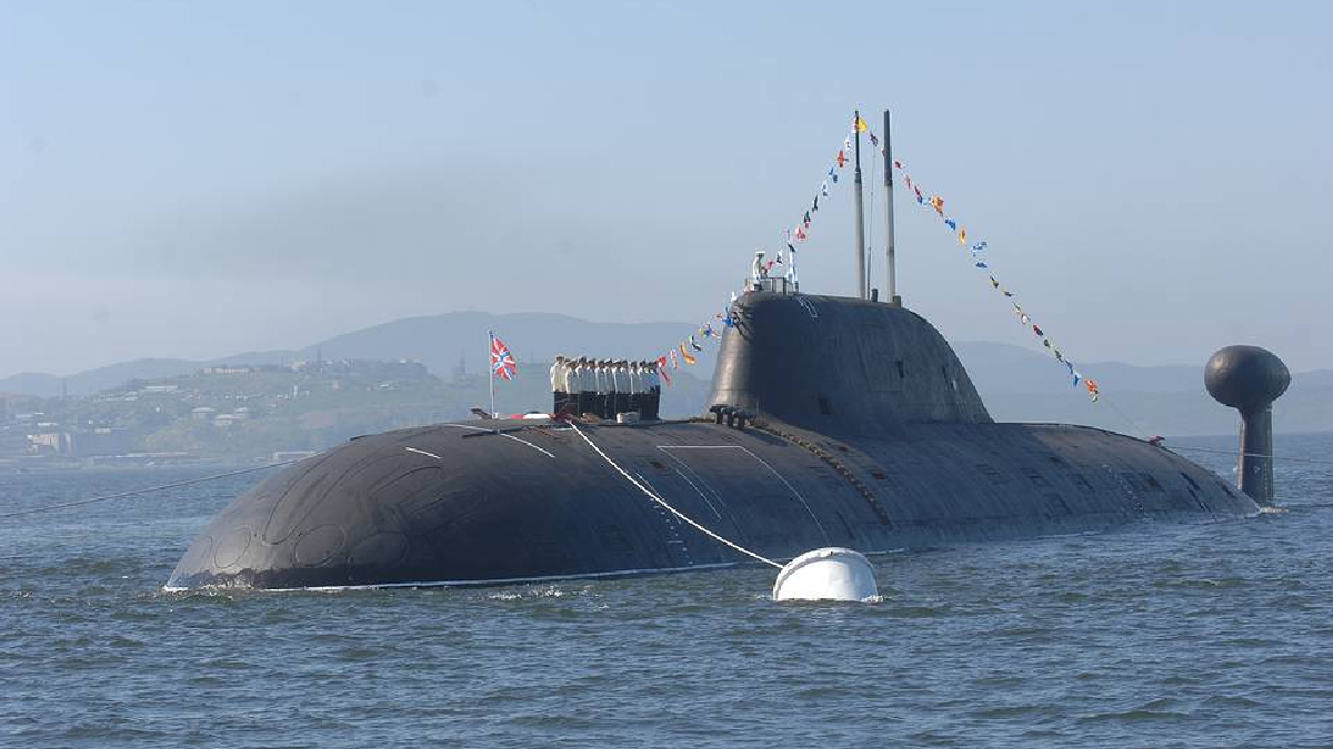 У Чорному морі критично зріс радіаційний рівень через крейсер Путіна